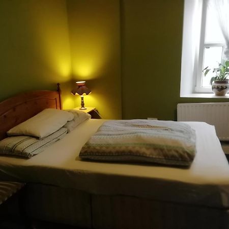 Macgabhainns Backpackers Hostel Kilkenny Zewnętrze zdjęcie