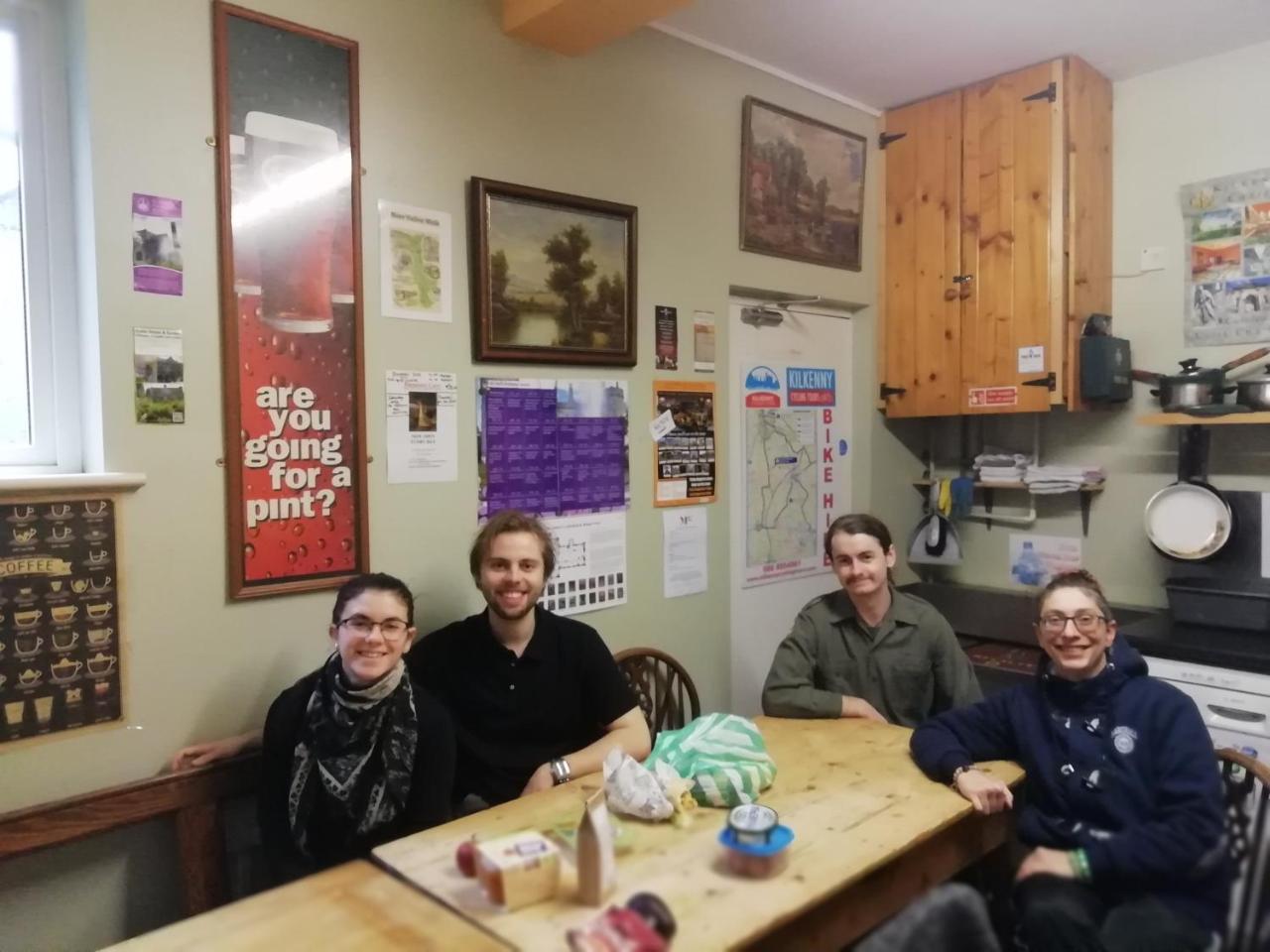 Macgabhainns Backpackers Hostel Kilkenny Zewnętrze zdjęcie